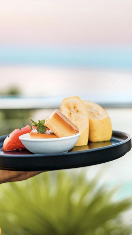 Huvan Beach Hotel at Hulhumalé Buitenkant foto