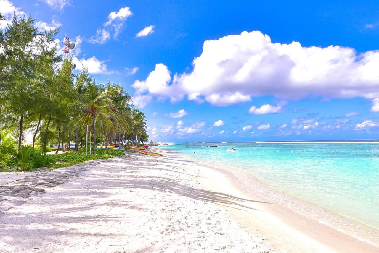 Huvan Beach Hotel at Hulhumalé Buitenkant foto