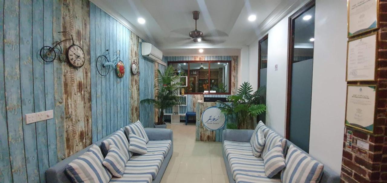Huvan Beach Hotel at Hulhumalé Buitenkant foto
